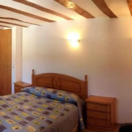 & Bar Jomer Guest house *